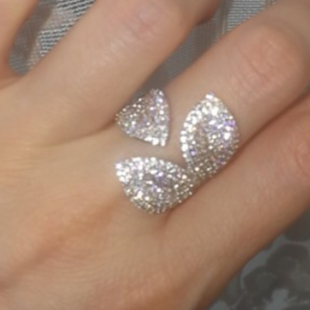 PP AAA Pave 3 Leaf Design Open Ring Fits 7-8.5 - Picture 1 of 8